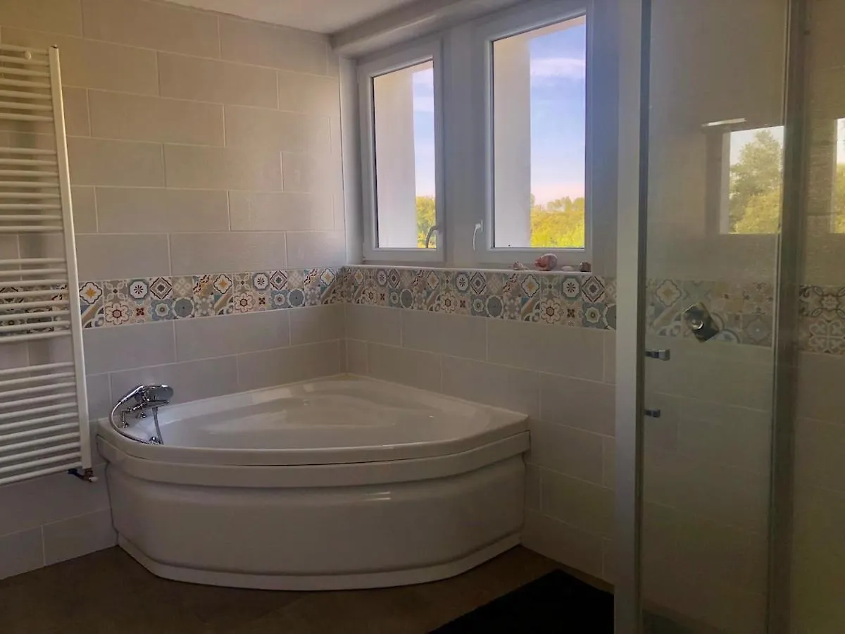 Holiday home Family Home Kerlouan
